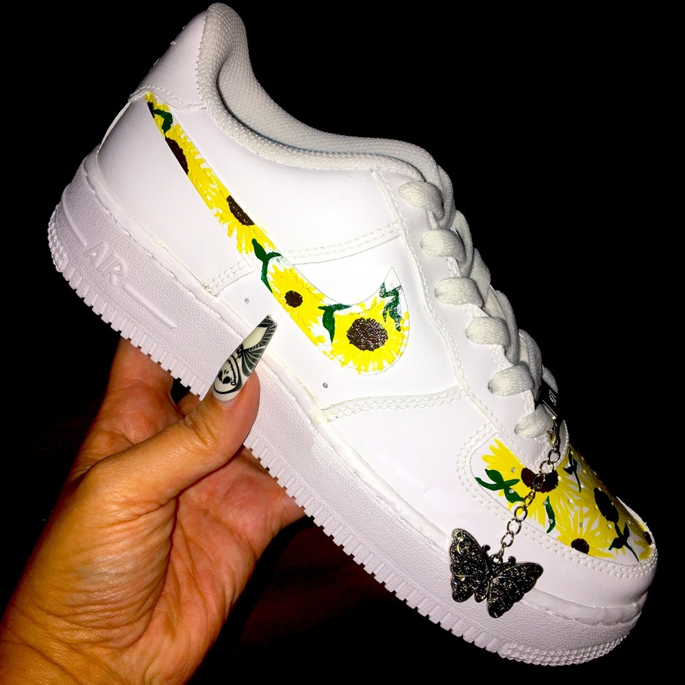🌻Custom Painted Nike Sunflower Air Force 1s 🌻